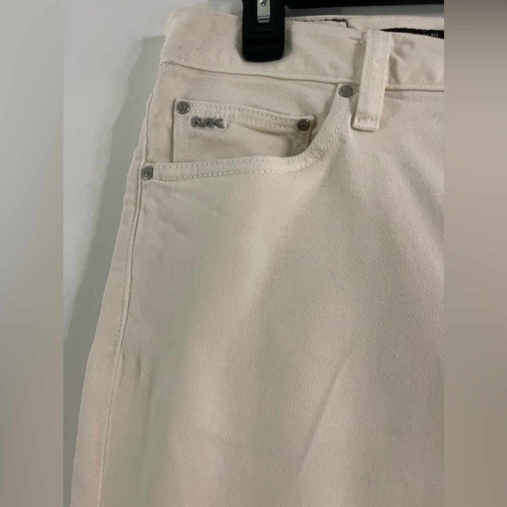 Michael Kors
Slim-Fit Parker Stretch Flat Front Twill Pants